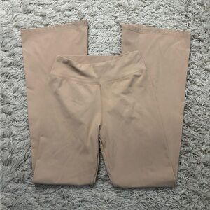 Active USA Beige Pants Size M